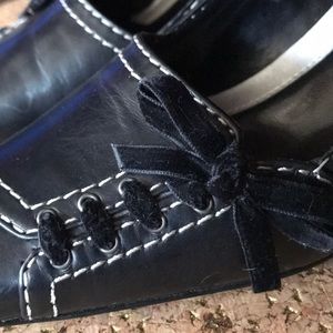 Franco Sarto Black Leather Square toe heel